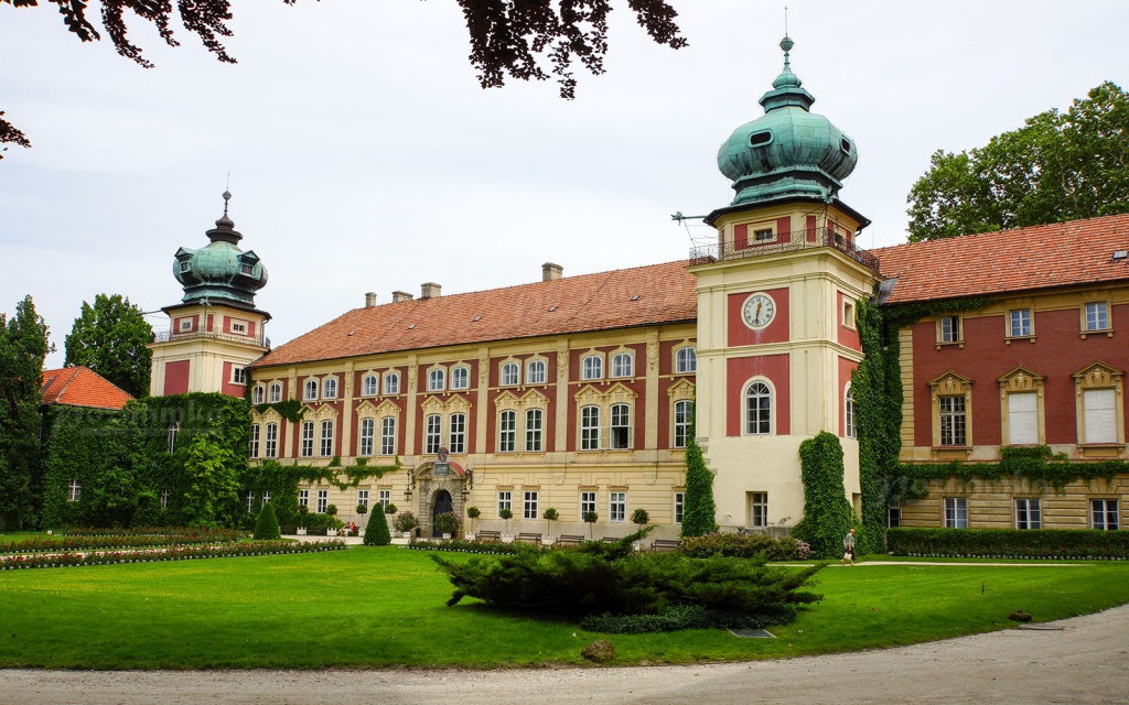 y0ivj1qmrl373aphk8bluwb9u6nqi4bd Замки и дворцы в Польше, которые стоит посетить